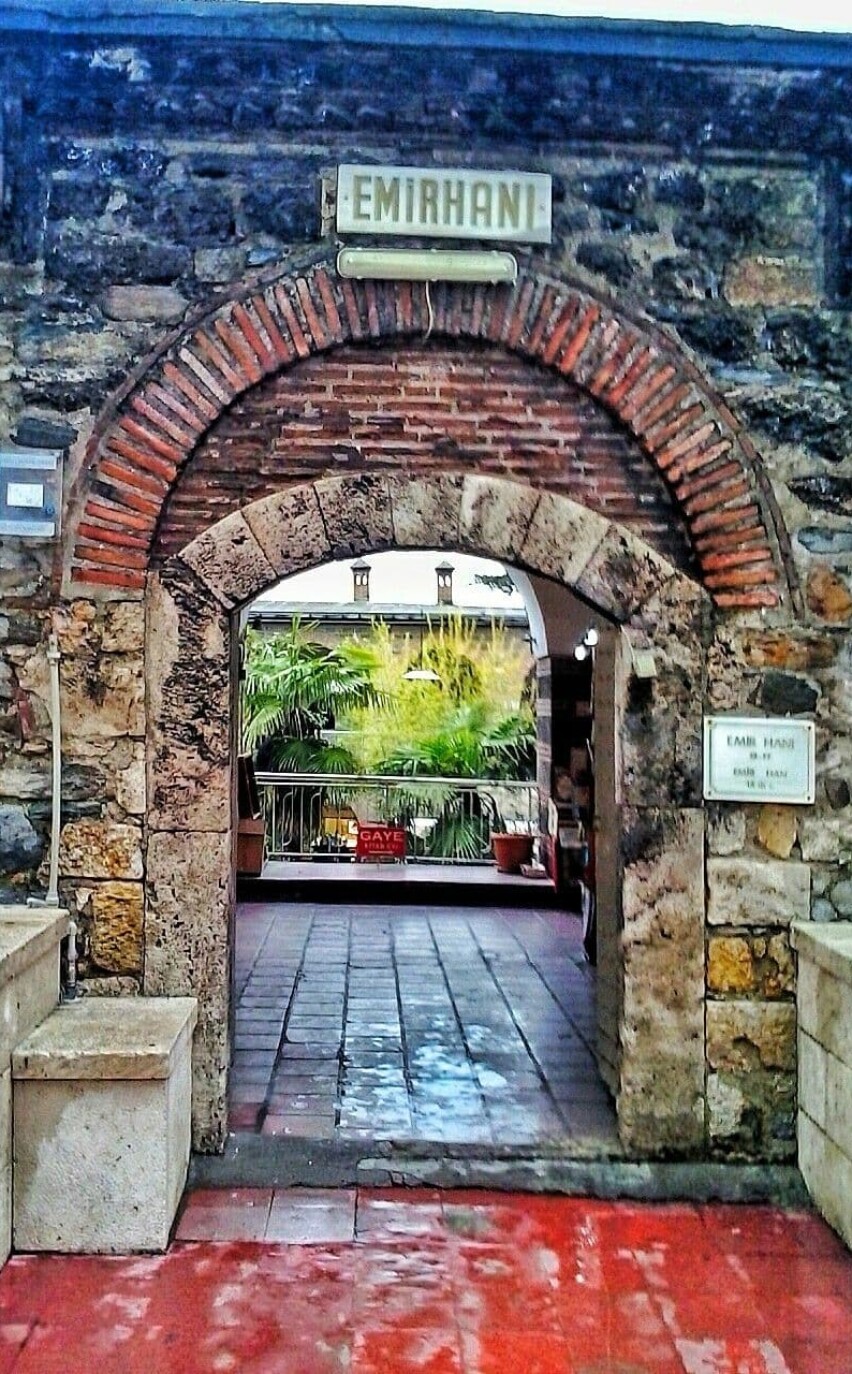 AR tourist storyquest BursAR